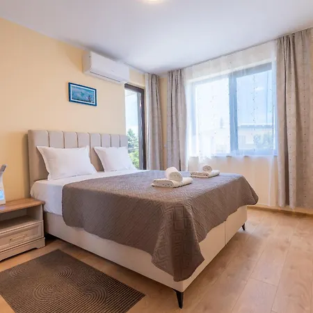 Jasmine 1 Bedroom With Free Parking Apartment Warna